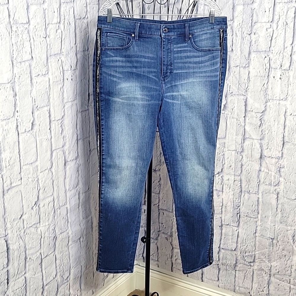 WHITE HOUSE BLACK MARKET HIgh Rise Skinny Ankle Jeans Size 14
